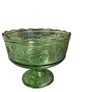 Vintage Green Glass E. O. Brody Co. Cleveland Green Pedestal Compote Bowl M6000